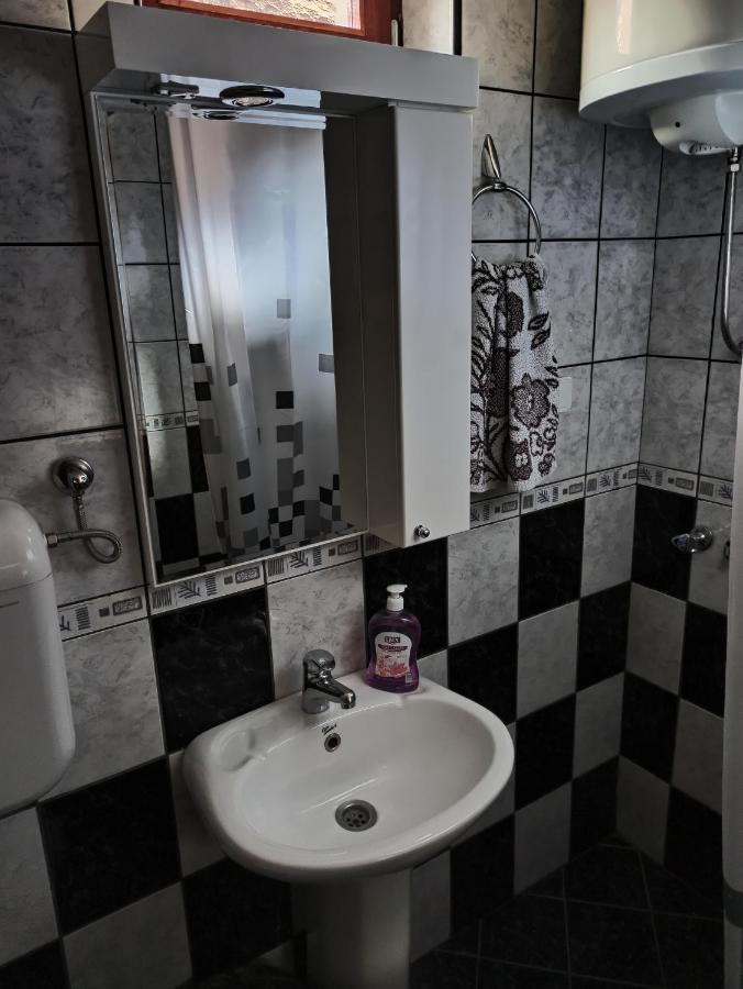 Apartman Ristic Нішка-Баня Екстер'єр фото